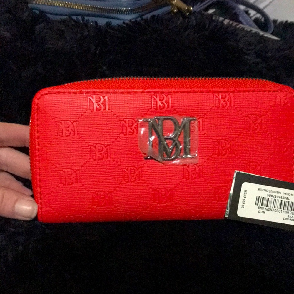 NWT!!! Red Badgley Mischka Vegan Leather Wallet